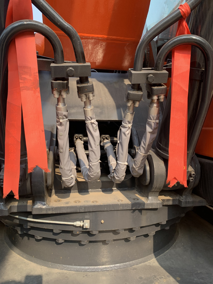 DOOSAN DX300LC-9C - Mobilbagger: das Bild 5 DOOSAN DX300LC-9C - Mobilbagger: das Bild 5