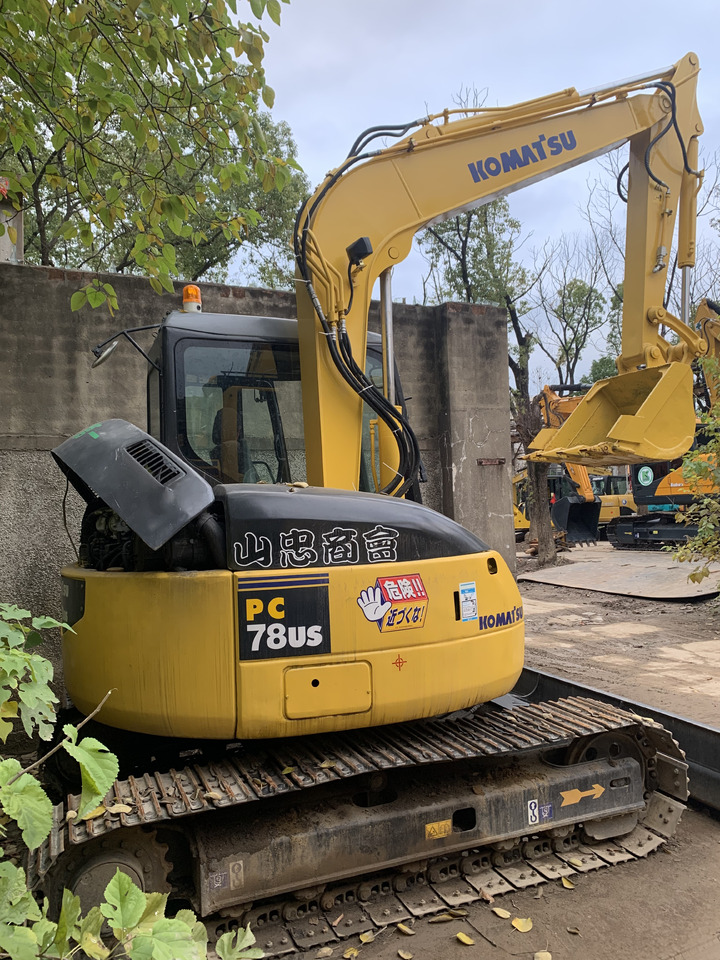 KOMATSU PC78US-6 - Minibagger: das Bild 2 KOMATSU PC78US-6 - Minibagger: das Bild 2