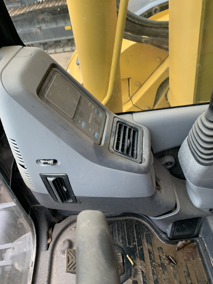 KOMATSU PC78US-6 - Minibagger: das Bild 5 KOMATSU PC78US-6 - Minibagger: das Bild 5