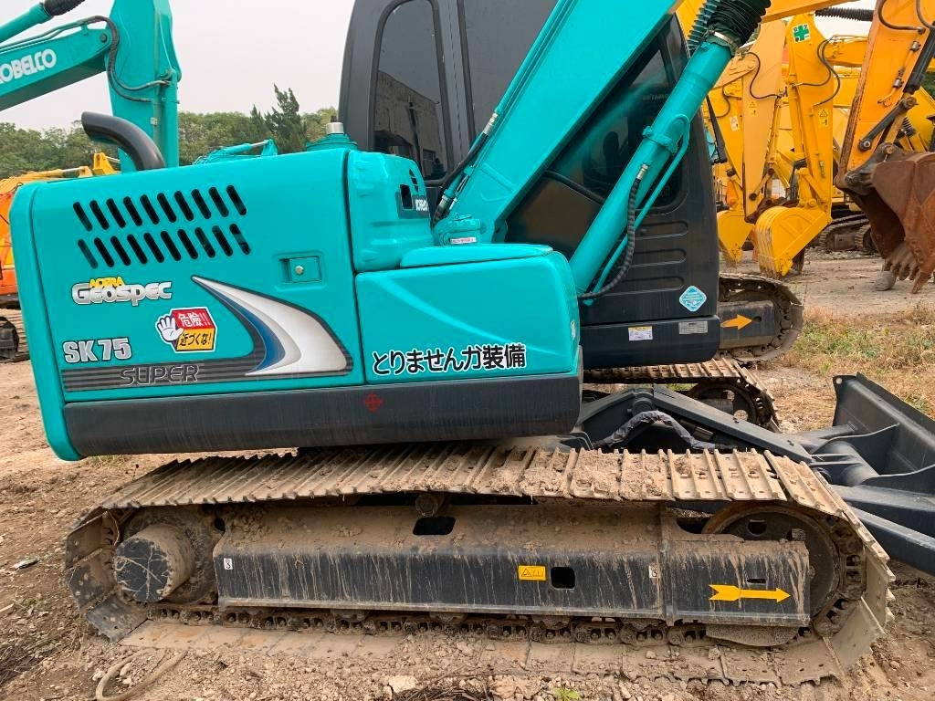 Kobelco SK 75-8 - Kettenbagger: das Bild 4 Kobelco SK 75-8 - Kettenbagger: das Bild 4