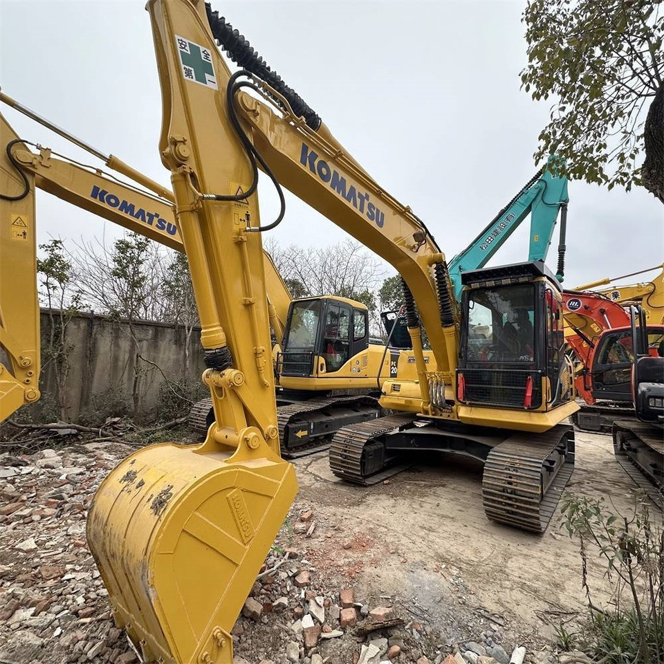 Komatsu PC 130-7 - Kettenbagger: das Bild 3 Komatsu PC 130-7 - Kettenbagger: das Bild 3