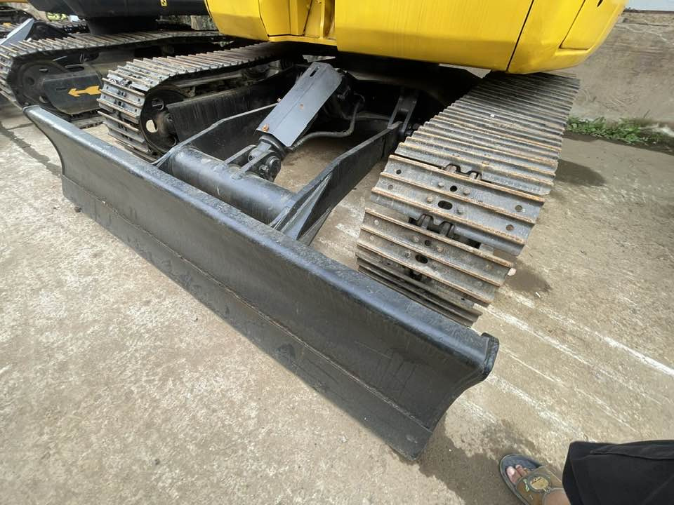 Komatsu PC78MR-6 - Minibagger: das Bild 5 Komatsu PC78MR-6 - Minibagger: das Bild 5