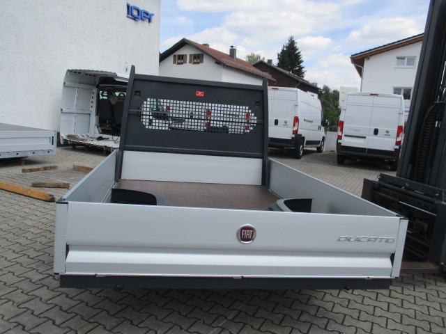 Fiat Ducato - Karosserie und Außen: das Bild 3 Fiat Ducato - Karosserie und Außen: das Bild 3