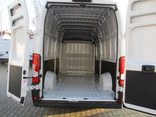 Fiat Ducato - Kastenwagen: das Bild 3 Fiat Ducato - Kastenwagen: das Bild 3
