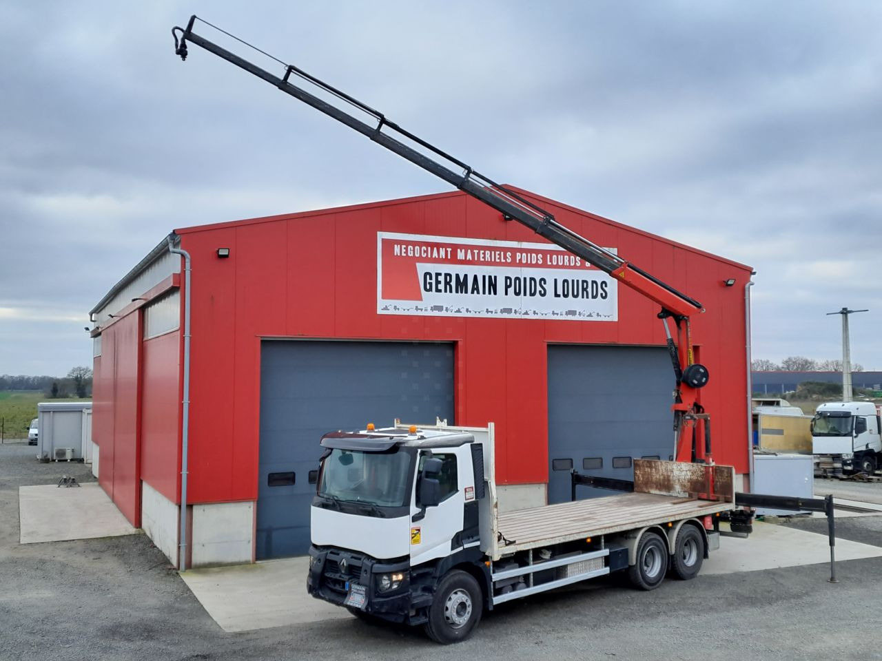 Renault C430 6x4 Standard platform Truck - Pritsche LKW, Autokran: das Bild 1 Renault C430 6x4 Standard platform Truck - Pritsche LKW, Autokran: das Bild 1