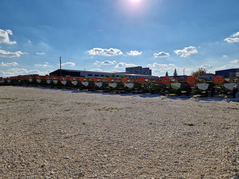 Claas Lexion - Schneidwerk: das Bild 1 Claas Lexion - Schneidwerk: das Bild 1