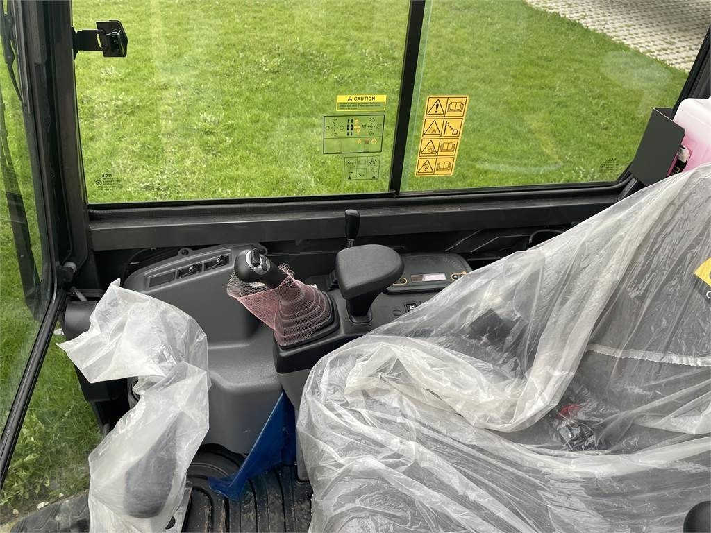 Minibagger New Holland E19C AG: das Bild 6