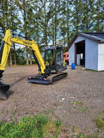 Yanmar B50 - Minibagger: das Bild 3 Yanmar B50 - Minibagger: das Bild 3