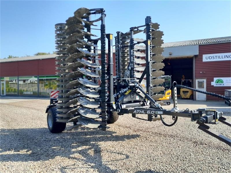 Agro - TOM ATHL 6m. - Scheibenegge: das Bild 2 Agro - TOM ATHL 6m. - Scheibenegge: das Bild 2