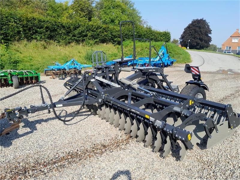 Agro - TOM ATHL 6m. - Scheibenegge: das Bild 3 Agro - TOM ATHL 6m. - Scheibenegge: das Bild 3