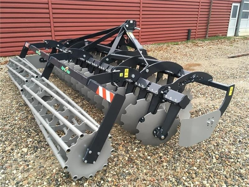 Agro - TOM ATL 4.0 - Scheibenegge: das Bild 3 Agro - TOM ATL 4.0 - Scheibenegge: das Bild 3