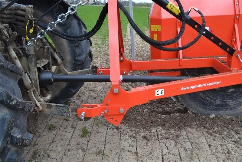 - - - BOXER AGRI - Anbauteil für Landmaschine: das Bild 4 - - - BOXER AGRI - Anbauteil für Landmaschine: das Bild 4