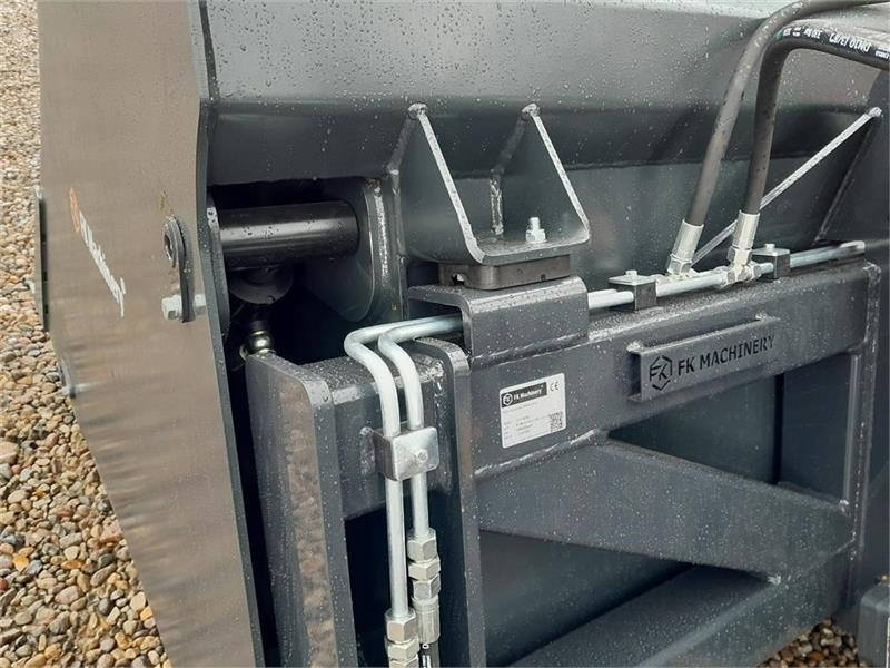 - - - FK MASCHINERY - Ladeschaufel: das Bild 3 - - - FK MASCHINERY - Ladeschaufel: das Bild 3