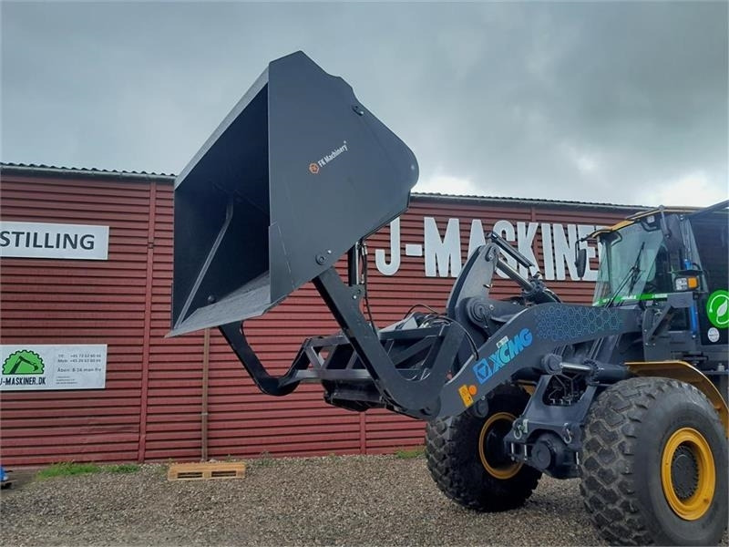 - - - FK MASCHINERY - Ladeschaufel: das Bild 4 - - - FK MASCHINERY - Ladeschaufel: das Bild 4