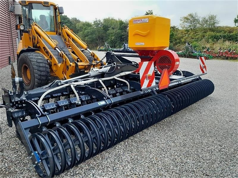 Inter-Tech 6 meter disc med såmaskine - Scheibenegge: das Bild 4 Inter-Tech 6 meter disc med såmaskine - Scheibenegge: das Bild 4