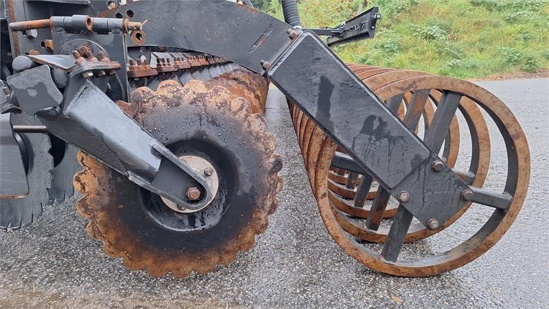 Inter-Tech 7,5 MTR - Güllefass: das Bild 4 Inter-Tech 7,5 MTR - Güllefass: das Bild 4