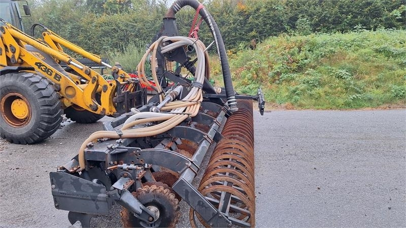 Inter-Tech 7,5 MTR - Güllefass: das Bild 2 Inter-Tech 7,5 MTR - Güllefass: das Bild 2