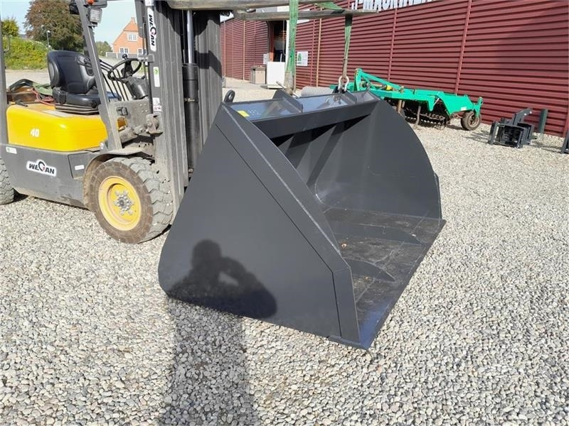 - - - Inter Tech - Schaufel für Baumaschine: das Bild 2 - - - Inter Tech - Schaufel für Baumaschine: das Bild 2