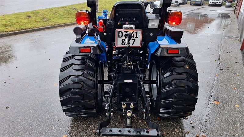 Solis 26 - Kommunaltraktor: das Bild 4 Solis 26 - Kommunaltraktor: das Bild 4