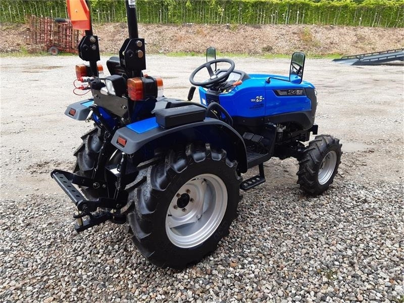 Solis 26 servostyring og brede traktor dæk - Kommunaltraktor: das Bild 4 Solis 26 servostyring og brede traktor dæk - Kommunaltraktor: das Bild 4