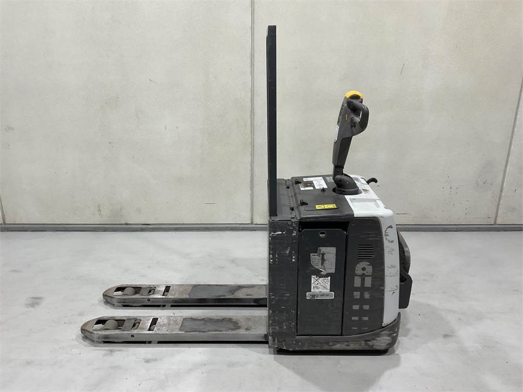 Atlet PMR200P - Niederhubwagen: das Bild 3 Atlet PMR200P - Niederhubwagen: das Bild 3
