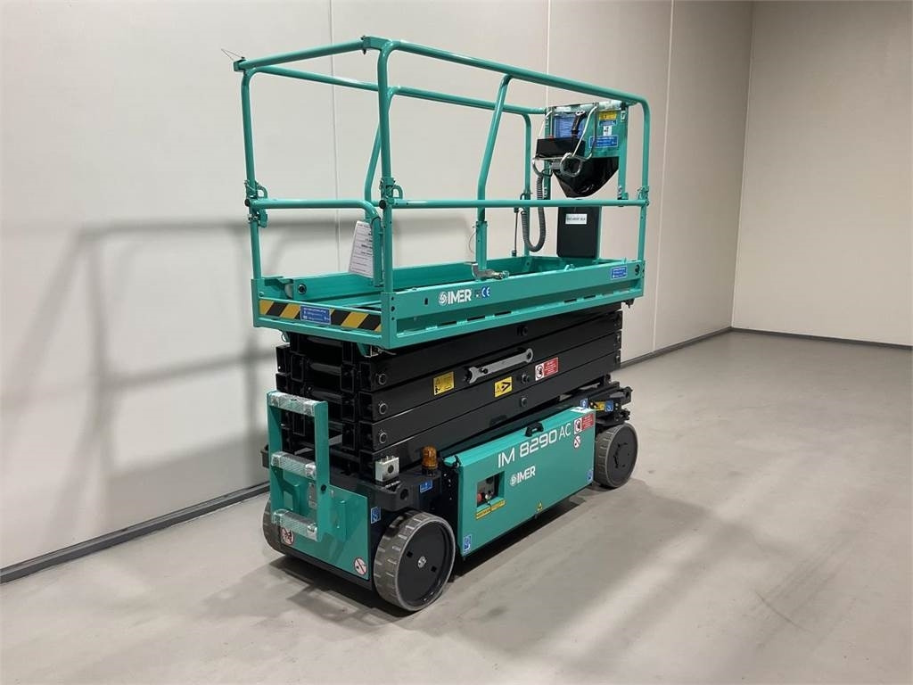 Imer IM 8290 AC - Scherenbühne: das Bild 3 Imer IM 8290 AC - Scherenbühne: das Bild 3