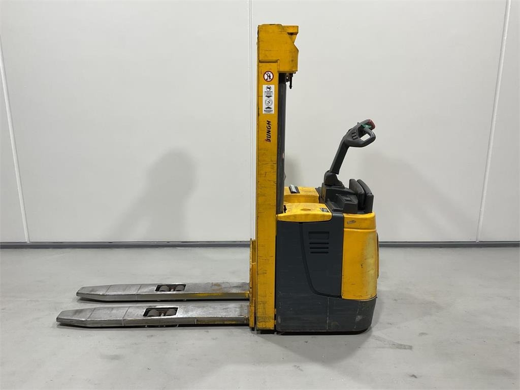 Jungheinrich ERC 214 - Hochhubwagen: das Bild 3 Jungheinrich ERC 214 - Hochhubwagen: das Bild 3