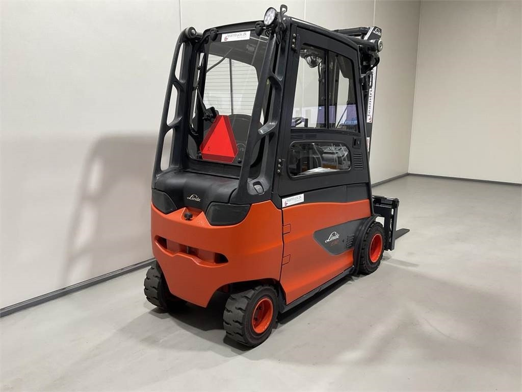 Linde E30HL-01/600 - Elektrostapler: das Bild 2 Linde E30HL-01/600 - Elektrostapler: das Bild 2