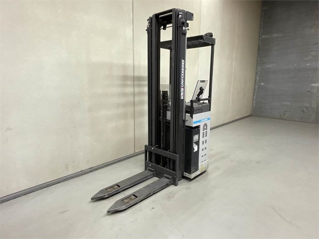 UniCarriers AJN160SDT - Hochhubwagen: das Bild 4 UniCarriers AJN160SDT - Hochhubwagen: das Bild 4