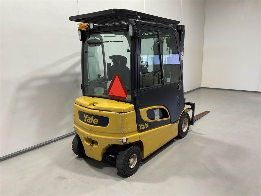 Yale ERP30VL - Elektrostapler: das Bild 2 Yale ERP30VL - Elektrostapler: das Bild 2