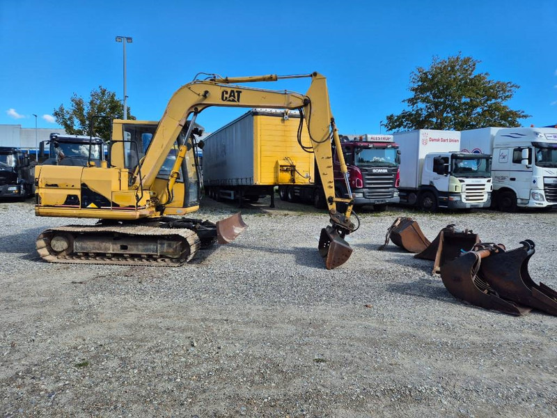 Cat 307 with extra buckets - Minibagger: das Bild 4 Cat 307 with extra buckets - Minibagger: das Bild 4
