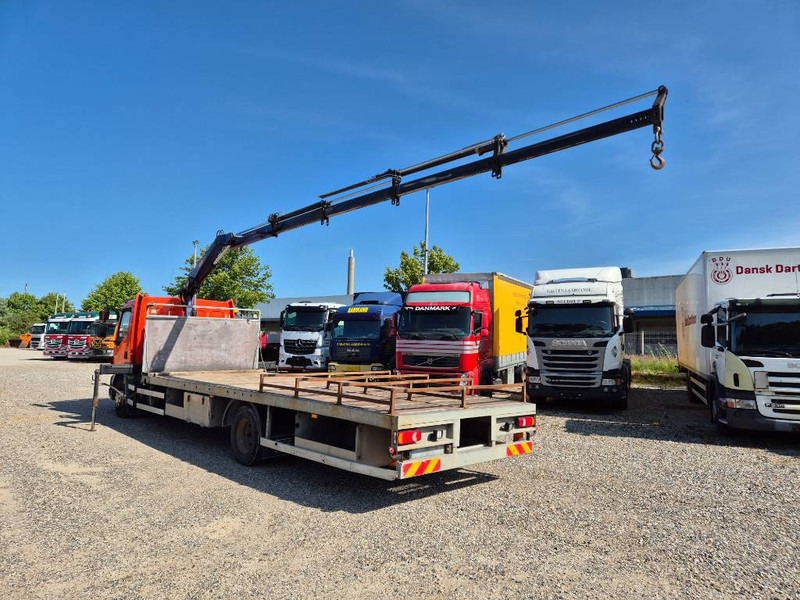 DAF LF 55.250 // Crane PM 8,5 with 4 hyd-extensions // - Autokran: das Bild 3 DAF LF 55.250 // Crane PM 8,5 with 4 hyd-extensions // - Autokran: das Bild 3