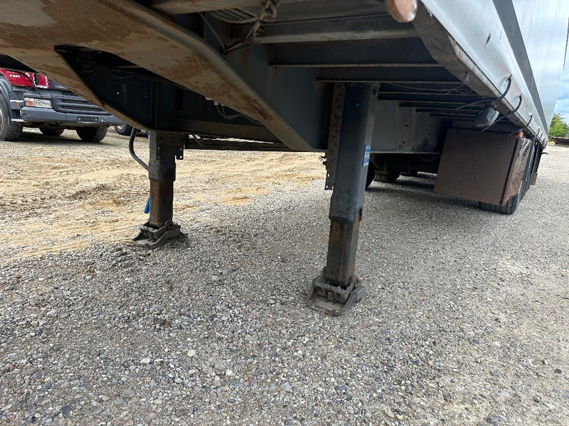 Lecitrailer Mega trailer with hydraulic roof / Poultry trailer - Tiertransporter Auflieger: das Bild 3 Lecitrailer Mega trailer with hydraulic roof / Poultry trailer - Tiertransporter Auflieger: das Bild 3