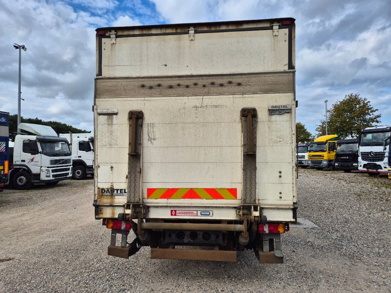 MAN TGL 10 / 12.180 4x2 with lift /ramp - Koffer LKW: das Bild 3 MAN TGL 10 / 12.180 4x2 with lift /ramp - Koffer LKW: das Bild 3