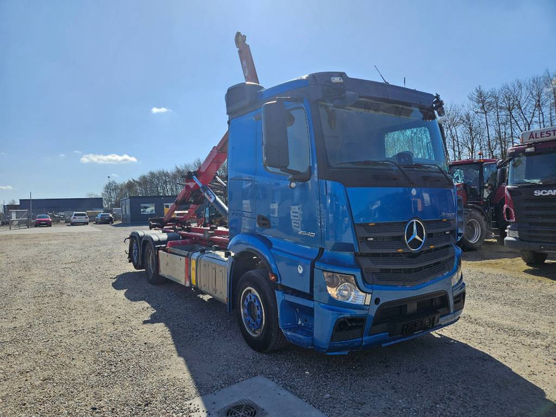 Mercedes-Benz Actros 2540 L // Kroghejs / Hook / Hagen// - Abrollkipper: das Bild 2 Mercedes-Benz Actros 2540 L // Kroghejs / Hook / Hagen// - Abrollkipper: das Bild 2