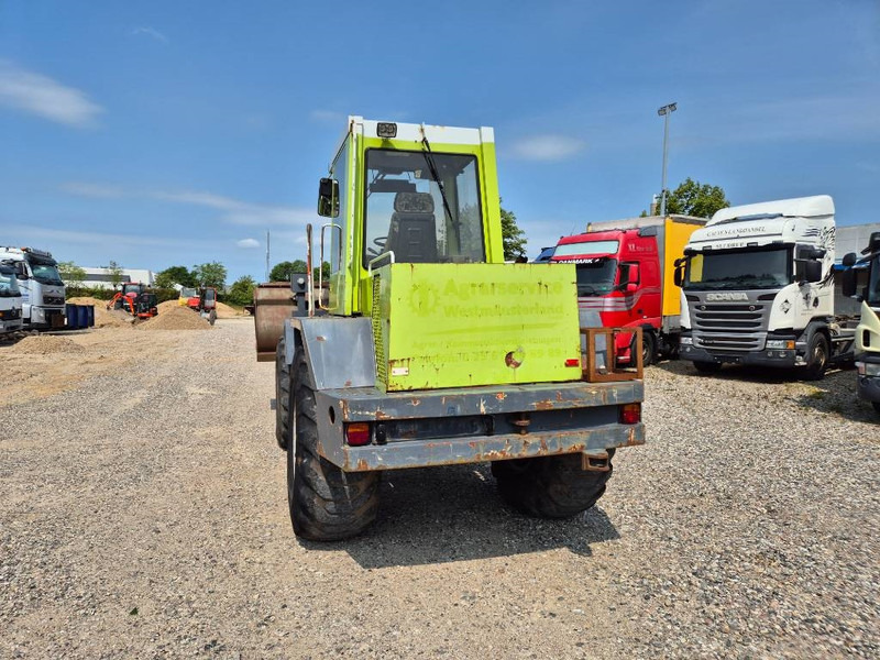 O & K L15 With bucket and quickshift - Radlader: das Bild 5 O & K L15 With bucket and quickshift - Radlader: das Bild 5