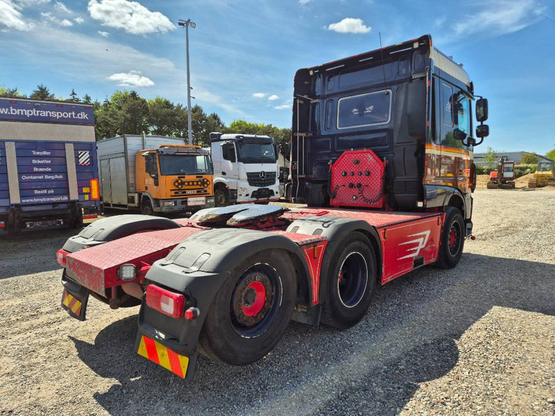 DAF XF 530 // Hydraulic // special interior - Sattelzugmaschine: das Bild 5 DAF XF 530 // Hydraulic // special interior - Sattelzugmaschine: das Bild 5