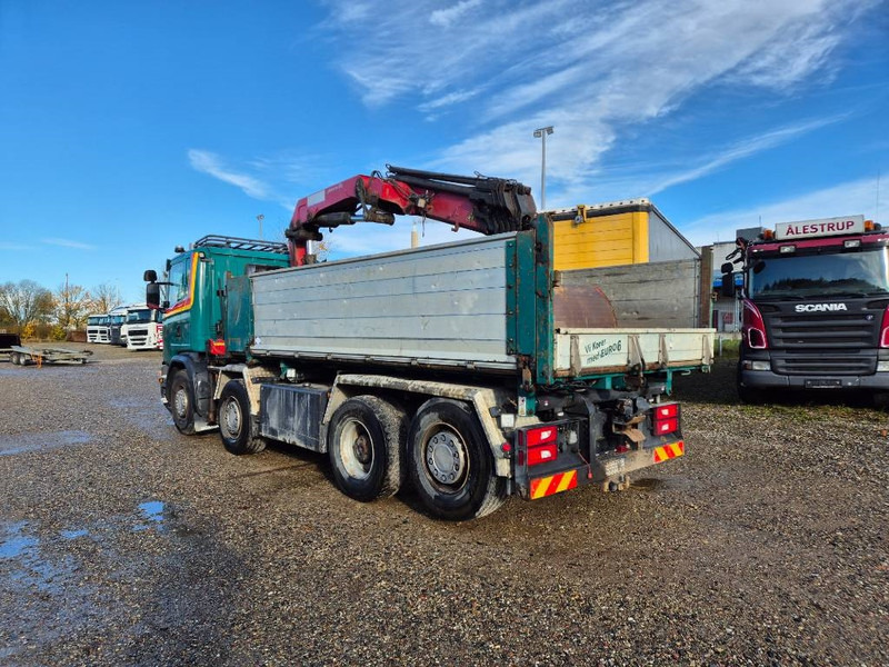 Autokran Scania G490 8x2/6 // HMF 2620 K-5 // Pendellad: das Bild 9