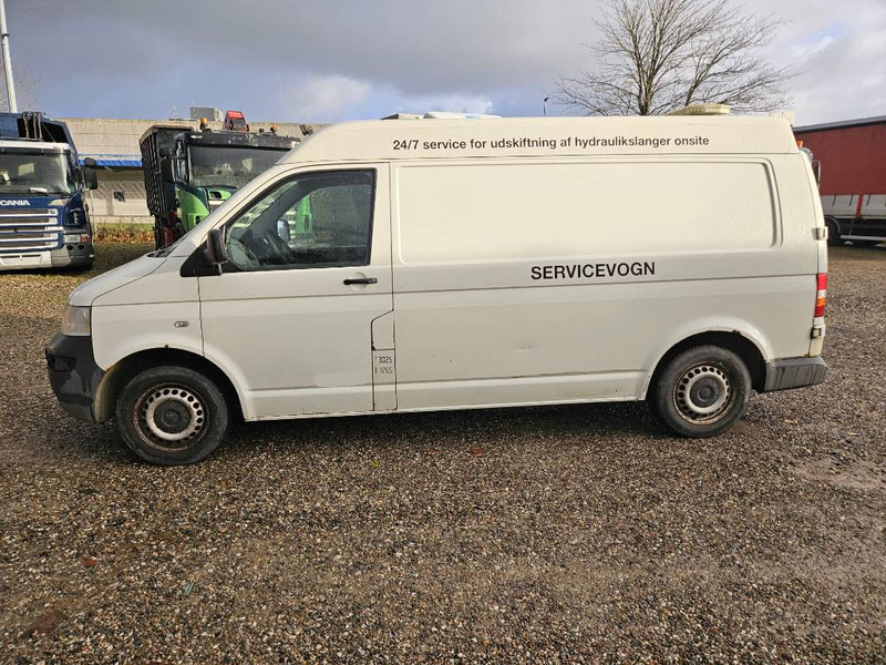 Volkswagen Transporter 1,9 TDi 102 hp - Kleintransporter: das Bild 2 Volkswagen Transporter 1,9 TDi 102 hp - Kleintransporter: das Bild 2