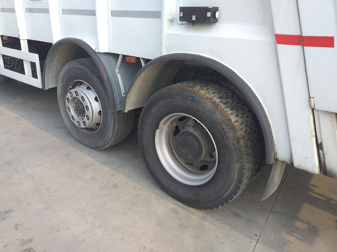 Müllwagen Mercedes-Benz Econic 2628: das Bild 8