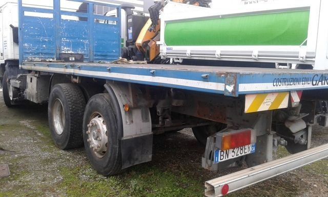 Pritsche LKW Volvo F.10: das Bild 8 Pritsche LKW Volvo F.10: das Bild 8