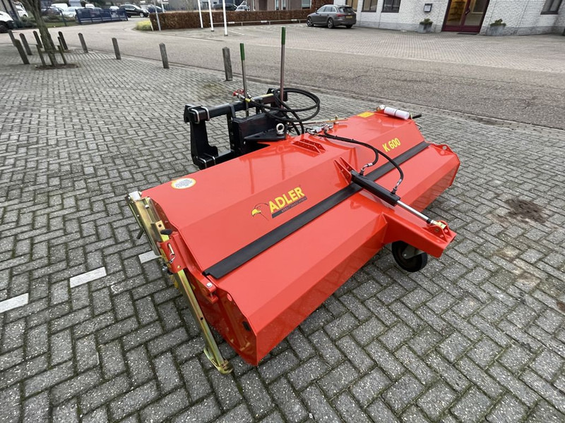 ADLER K600-240 Veegmachine - Reinigungsmaschine: das Bild 5 ADLER K600-240 Veegmachine - Reinigungsmaschine: das Bild 5