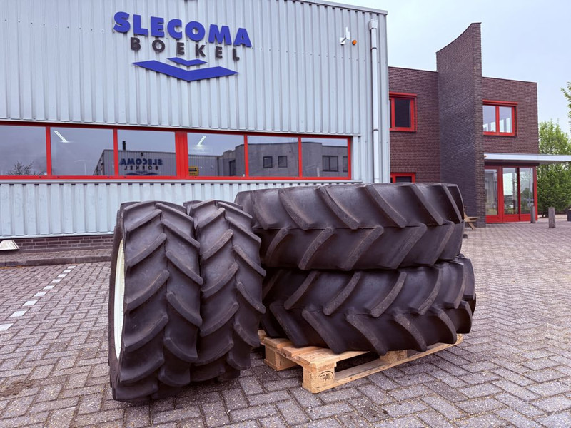 Mitas 420/70R30 & 300/70R20 Compl wheel - Felgen und Reifen: das Bild 1 Mitas 420/70R30 & 300/70R20 Compl wheel - Felgen und Reifen: das Bild 1