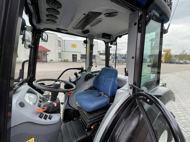 New Holland T4.80N - Traktor: das Bild 3 New Holland T4.80N - Traktor: das Bild 3
