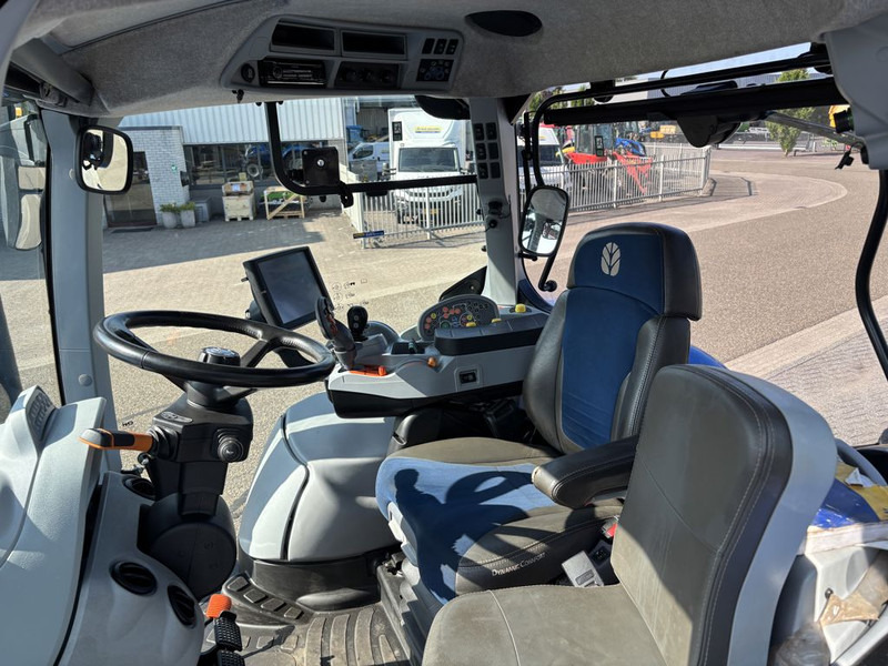New Holland T7.245 AC Stage V + RTK - Traktor: das Bild 5 New Holland T7.245 AC Stage V + RTK - Traktor: das Bild 5