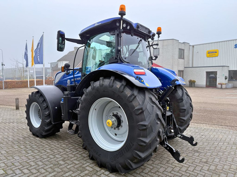 New Holland T7.270AC Stage V - Traktor: das Bild 2 New Holland T7.270AC Stage V - Traktor: das Bild 2
