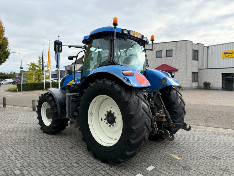 New Holland T7040 Power Command - Traktor: das Bild 2 New Holland T7040 Power Command - Traktor: das Bild 2