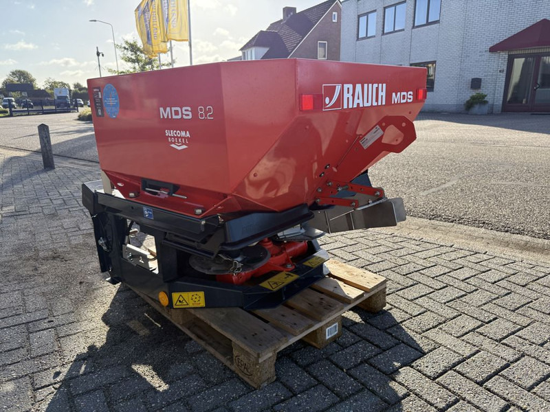 Rauch MDS 8.2 Kunstmeststrooier - Düngerstreuer: das Bild 2 Rauch MDS 8.2 Kunstmeststrooier - Düngerstreuer: das Bild 2
