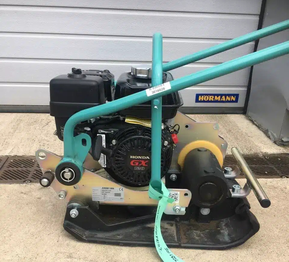 AMMANN APF12/40 - Rüttelplatte: das Bild 5 AMMANN APF12/40 - Rüttelplatte: das Bild 5