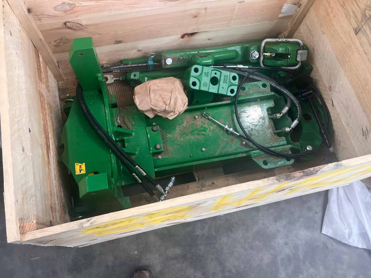 Used John Deere 8R Pick Up Hitch - Anbauteil: das Bild 1 Used John Deere 8R Pick Up Hitch - Anbauteil: das Bild 1